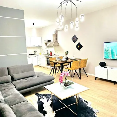 Center Easy_luxury Tirana